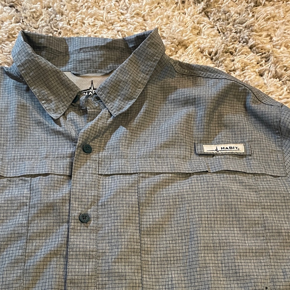 Habit Men's Gray Casual Button Down Shirt‎